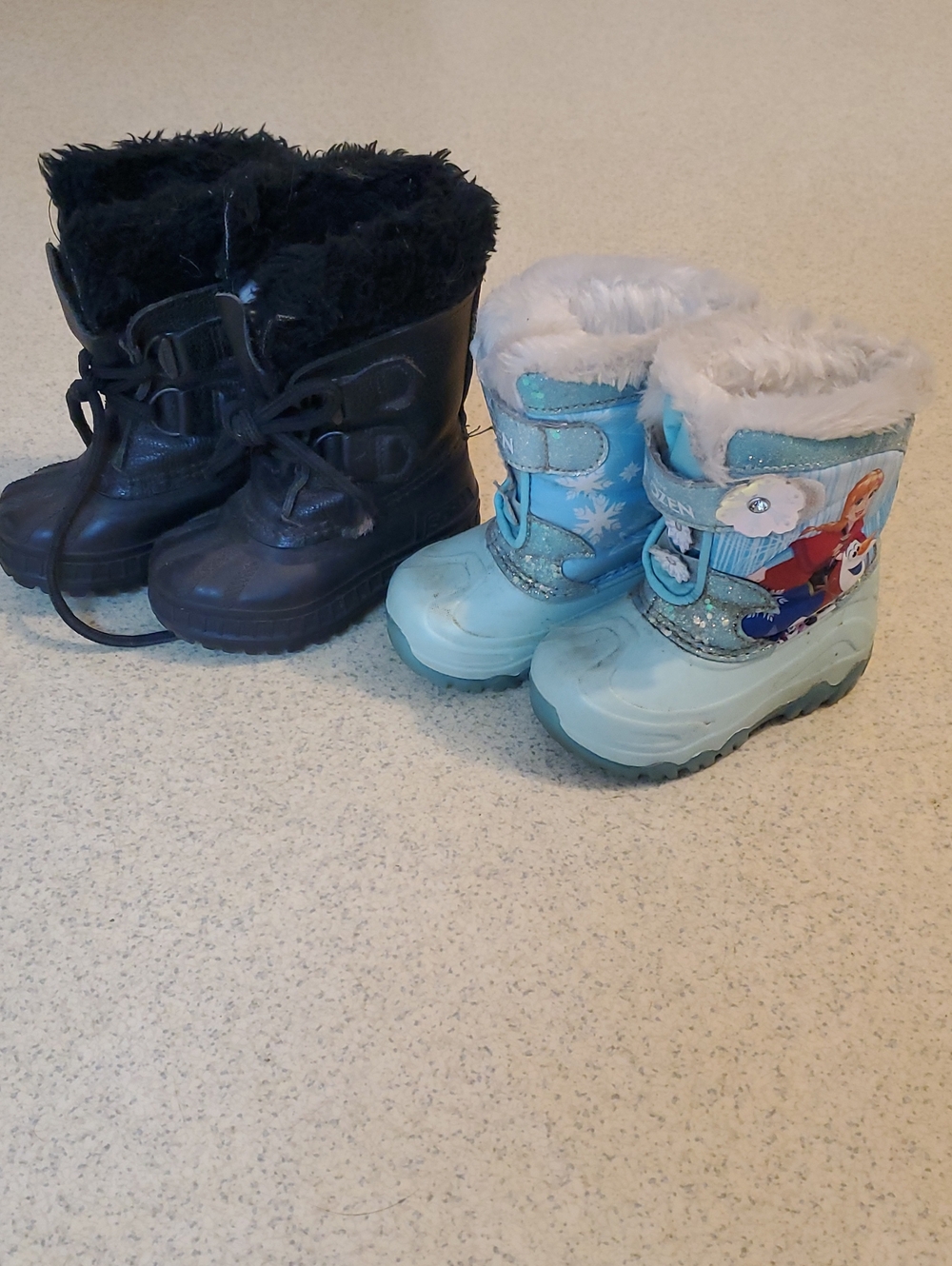 Kids Winter Snow Boots - Blue Disney Frozen And Black Sorels